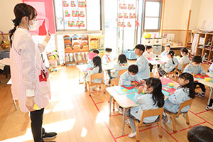 フェスティバルの招待状　りす