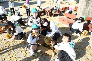 朝の園庭遊び！　A・B・C・E