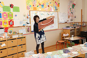 お餅つきごっこ　こあら