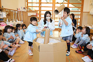 お餅つきごっこ　こあら