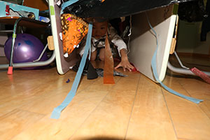 お化け屋敷ごっこ　B