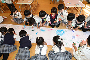 みんなでお絵かき　ことり