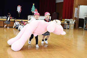 色々運びリレー　ばら・すみれ