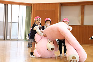 色々運びリレー　ばら・すみれ