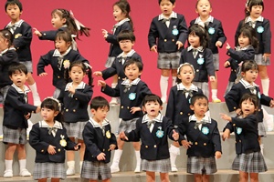 リズムフェスティバル午前　年中　歌・カスタ