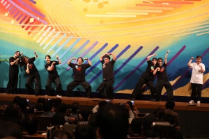 リズムフェスティバル午前　職員　アトラクション