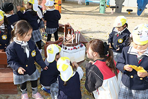 エンゼル幼稚園70周年おめでとう　ぱんだ