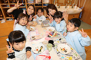 もちつき大会　きりん・ぱんだ・こあら (2歳児クラス）NO．2