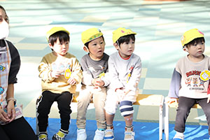 もちつき大会　こあら・ぱんだ・きりん (2歳児クラス）NO．1