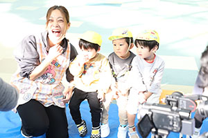 もちつき大会　こあら・ぱんだ・きりん (2歳児クラス）NO．1