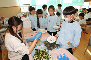 もちつき大会　年長組　NO.2