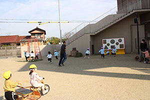 お外でイングリッシュ！　すみれ