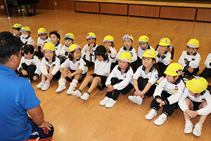 体操教室　ー跳び箱ー　ひまわり