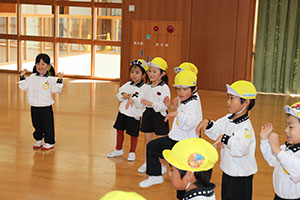 体操教室　ー跳び箱ー　ひまわり