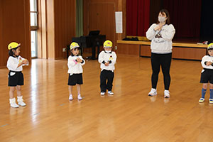 体操教室　ー跳び箱ー　ひまわり