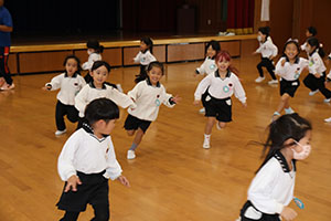 体操教室　ー跳び箱ー　さくら