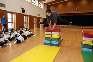 体操教室　ー跳び箱ー　たんぽぽ