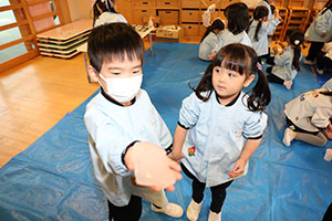 スライム楽しかったね　きりん・E