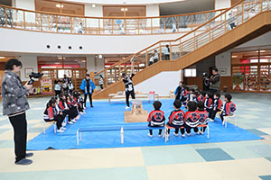 もちつき大会　うさぎ・りす・ことり 　NO．1