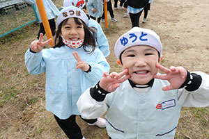 お散歩へでかけました　さくら・たんぽぽ