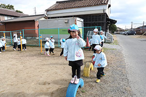 お散歩へでかけました　さくら・たんぽぽ