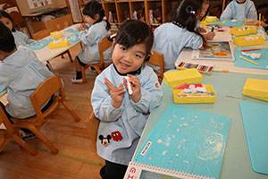 クリスマスツリーの制作　ぱんだ