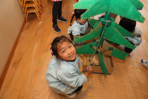 クリスマスツリーの制作　ぱんだ