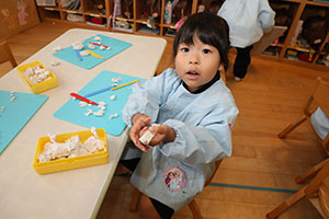 クリスマスツリーの制作　ぱんだ