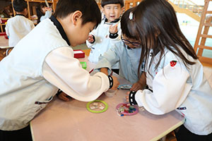 クリスマスの制作　ことり