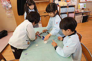 クリスマスリースの制作✨　E