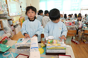 乗り物の制作🚙　ひまわり・A