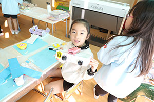 乗り物の制作🚙　ひまわり・A