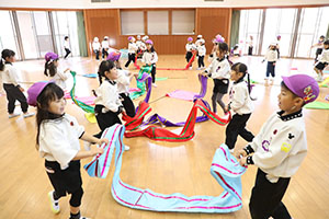 リズムフェスティバルごっこ　たんぽぽ・C