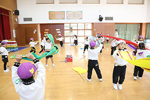 リズムフェスティバルごっこ　たんぽぽ・C