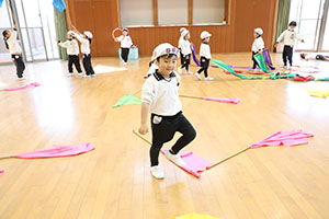 リズムフェスティバルごっこ　たんぽぽ・C