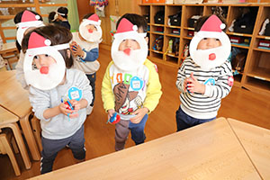 サンタさんに変身🎅　ぺんぎん