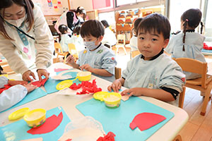 サンタさんの制作　りす