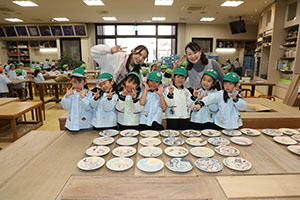 陶芸教室　楽しかったね　年長A・B　NO．2