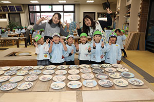 陶芸教室　楽しかったね　年長A・B　NO．2