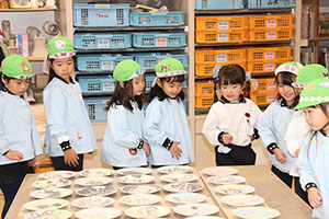 陶芸教室　楽しかったね　年長A・B　NO．2