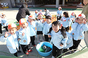 ふれあい動物園　たのしかったね　年少組