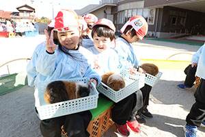 ふれあい動物園　たのしかったね　年少組