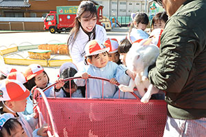 ふれあい動物園　たのしかったね　年少組