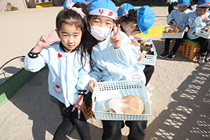 ふれあい動物園　たのしかったね　年長組