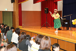 ふれあいコンサート エンゼルキッズクラブ・2歳児クラス