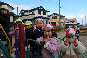 お散歩へでかけました　りす・ぱんだ