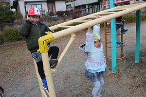 お散歩へでかけました　りす・ぱんだ