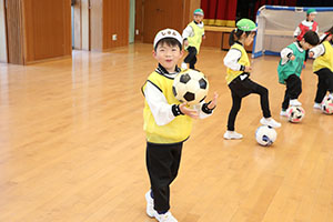 ヴィアティン三重　サッカー教室が開かれました　A・B