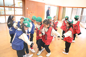 ヴィアティン三重　サッカー教室が開かれました　A・B