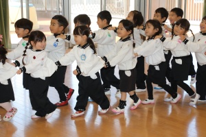 体操教室 　ー跳び箱ー　こあら